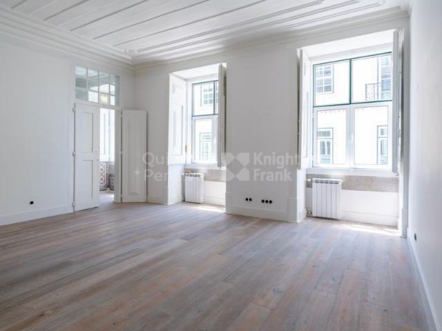 Apartamento venda em Santa Maria Maior, Lisboa