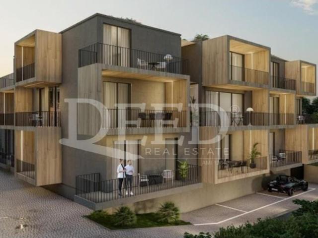 Apartamento venda em Amparo, Funchal