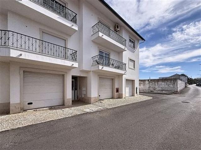 Apartamento alugar em Bairro dos Capuchos, Leiria