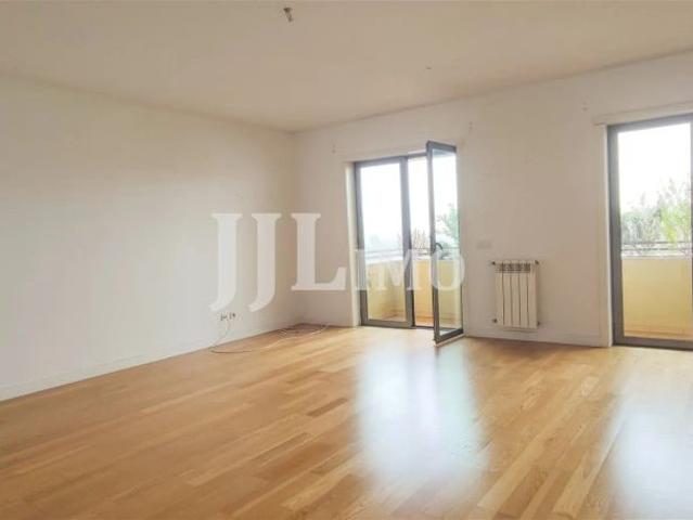 Apartamento alugar em Avenidas Novas, Lisboa