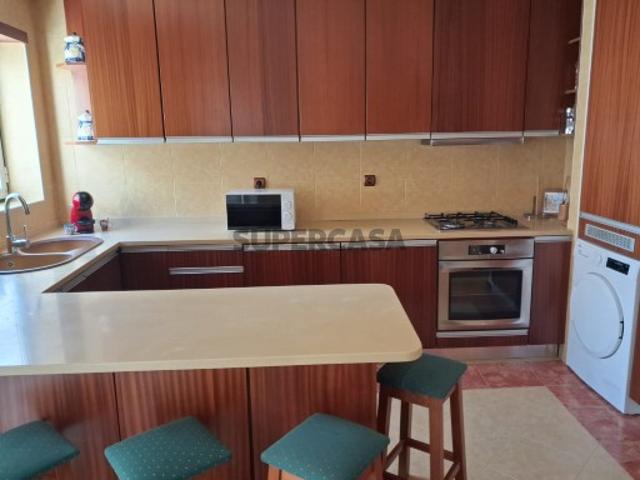 Casa venda em Pederneira, Leiria