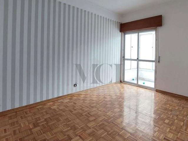 Apartamento venda em Rio de Mouro Velho, Sintra