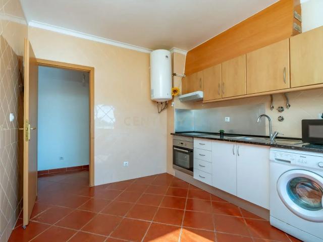 Apartamento venda em Casal do Vale Carlos, Alenquer
