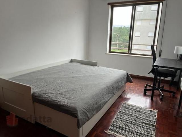 Apartamento alugar em Coimbra, Urbanização Ar e Sol