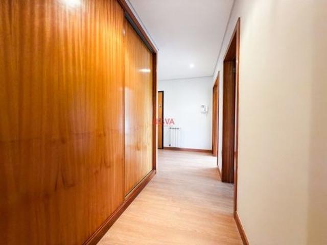 Apartamento alugar em Maia, Leandro