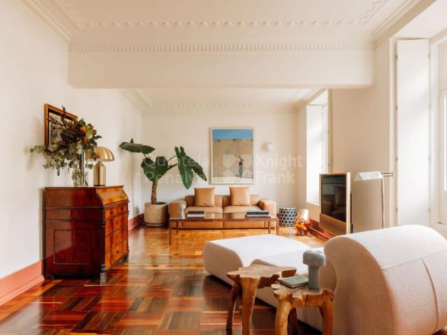 Apartamento venda em Santo António, Lisboa