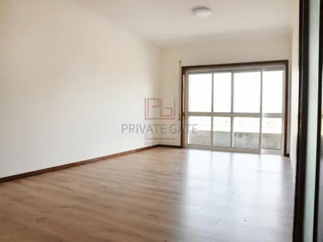 Apartamento alugar em Porto