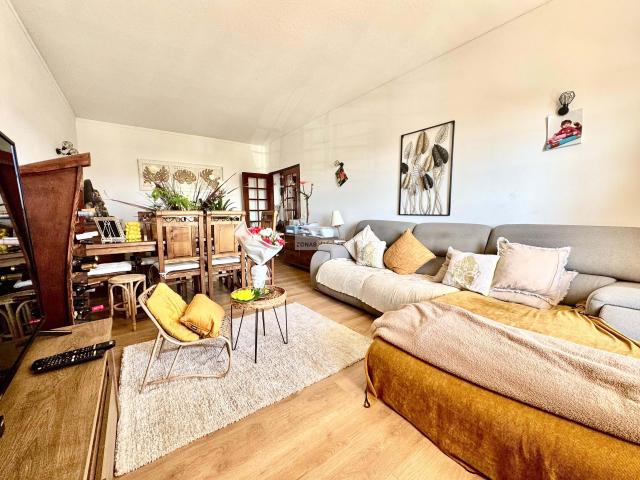 Apartamento venda em Bairro Chesgal, Lagos