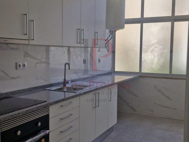 Apartamento alugar em Bairro Janeiro, Amadora
