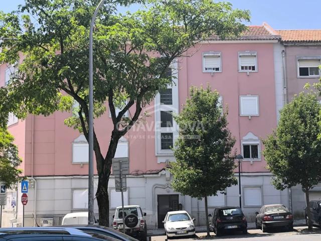 Apartamento venda em Amadora, Lisboa