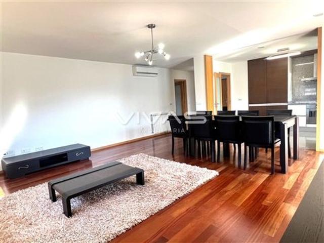 Apartamento alugar em Vila Verde e Barbudo, Vila Verde