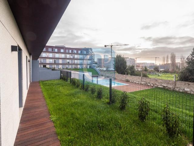 Apartamento alugar em Senhora da Penha, Porto