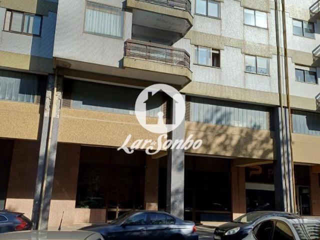 Apartamento alugar em Conjunto Urbano da Ribeira, Porto