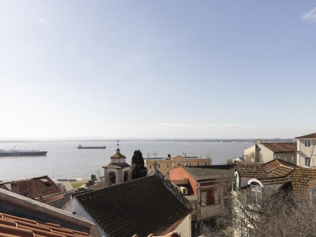Apartamento alugar em Santiago, Lisboa