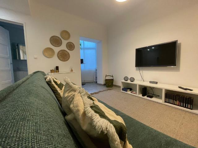 Apartamento alugar em Jardins do Cristo Rei, Santiago Dos Velhos