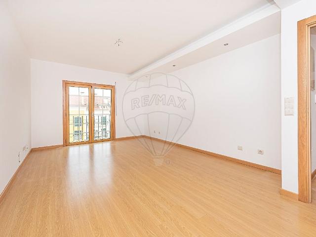 Apartamento venda em Urbanização do Neudel, Amadora