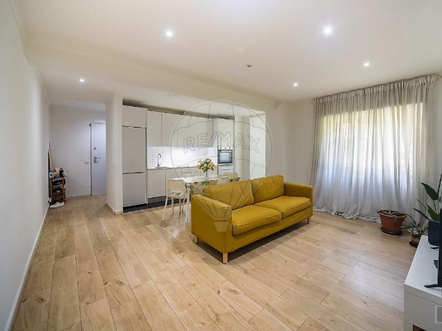 Apartamento venda em Urbanização da Atalaia, Amadora