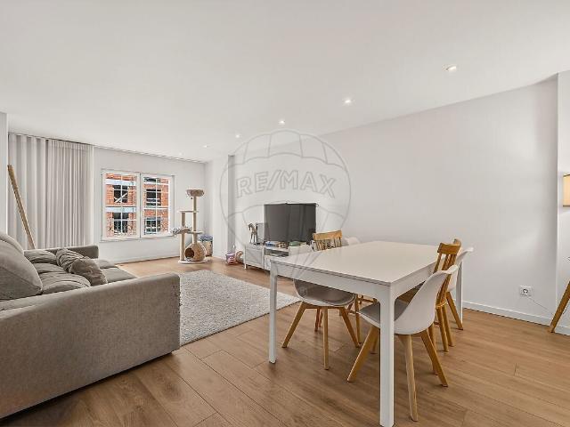Apartamento venda em Urbanização do Neudel, Amadora