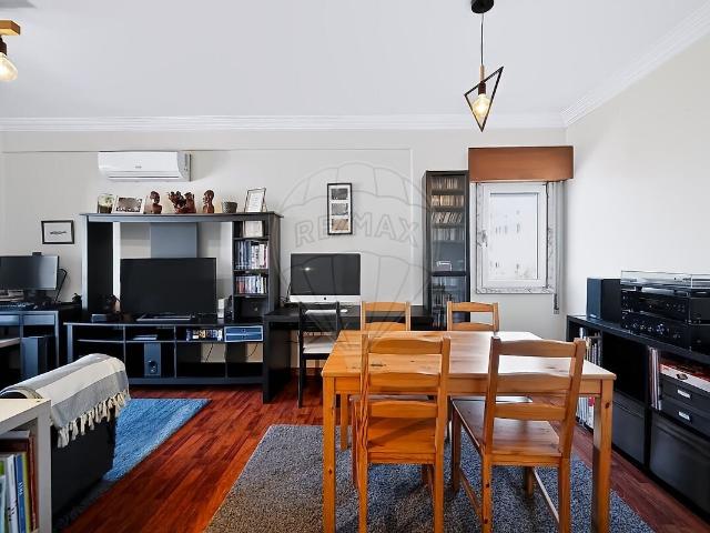 Apartamento venda em Alto da Cova da Moura, Amadora