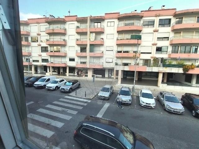 Apartamento venda em Algueirão, Algueirão-Mem Martins