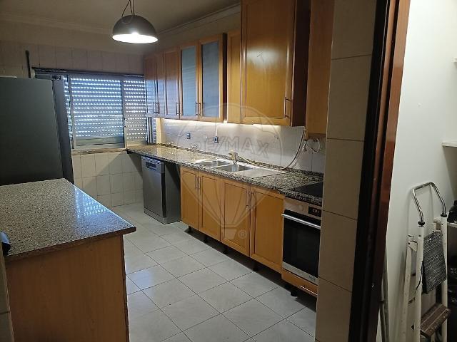 Apartamento venda em Ouressa, Algueirão-Mem Martins