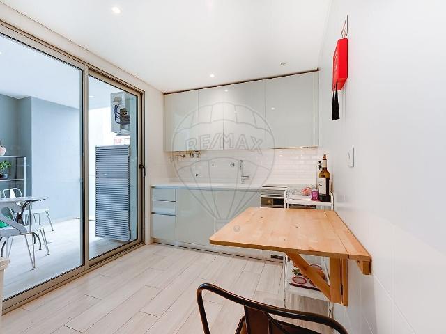 Apartamento venda em Bairro de Inglaterra, Lisboa