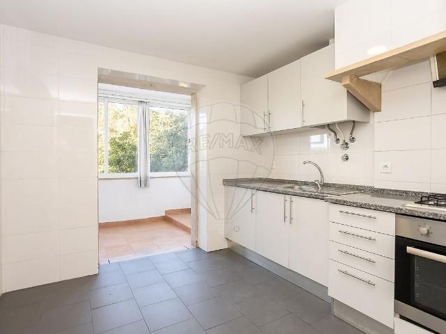 Apartamento venda em Núcleo Urbano Histórico de Barcarena, Oeiras