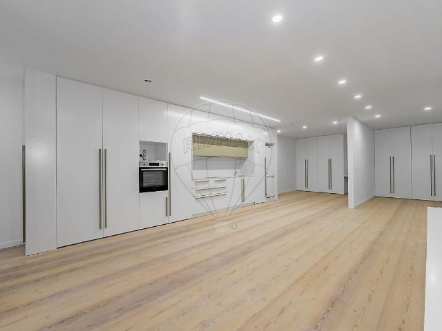 Apartamento venda em Braga (Maximinos, Sé e Cividade), Braga