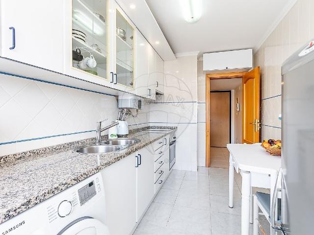 Apartamento venda em Barcarena, Cacém e São Marcos