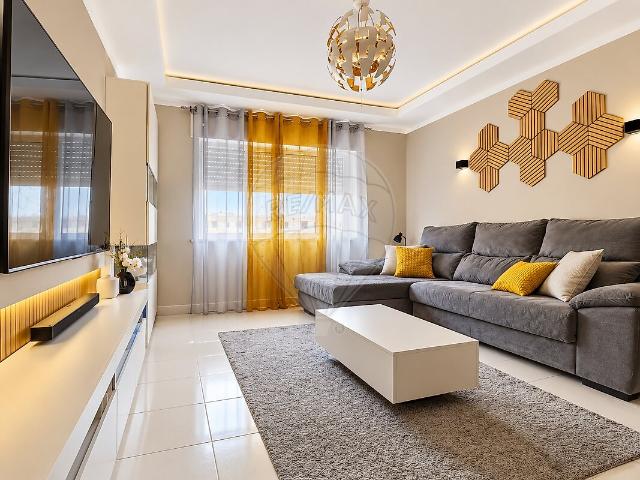 Apartamento venda em Bairro Alto do Moínho, Loures