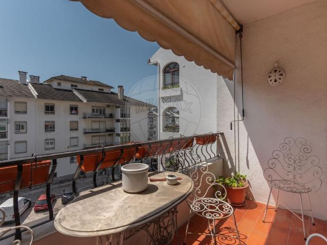 Apartamento venda em Núcleo Urbano Histórico de Carcavelos, Cascais