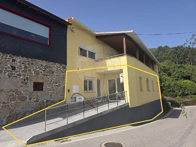 Apartamento venda em Castelões, Tondela