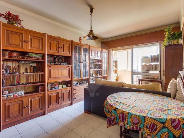 Apartamento venda em Amadora, Lisboa