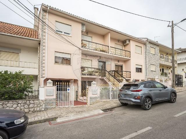 Apartamento venda em Quinta do Albino, Seixal