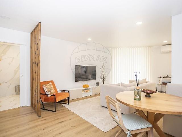Apartamento venda em Encosta do Sol, Amadora