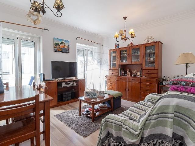 Apartamento venda em Venda Nova, Amadora