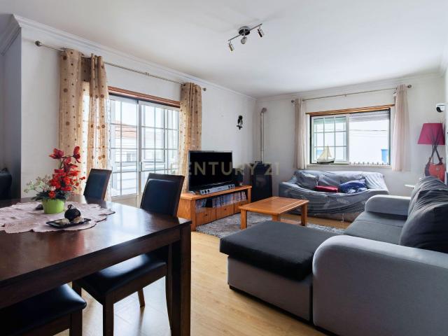 Apartamento venda em Pederneira, Famalicão