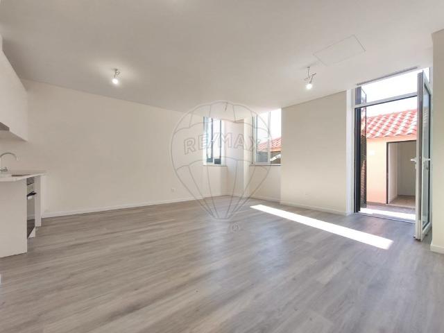 Apartamento venda em Sé, Funchal