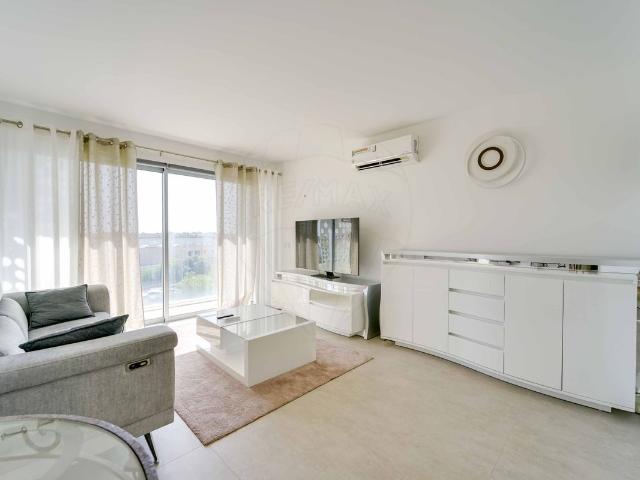 Apartamento venda em Lagoa, Faro