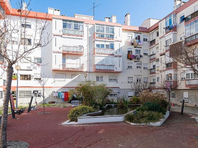 Apartamento venda em Urbanização das Urmeiras, Loures