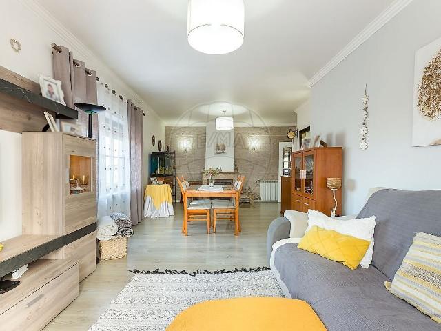 Apartamento venda em Carriche, Loures