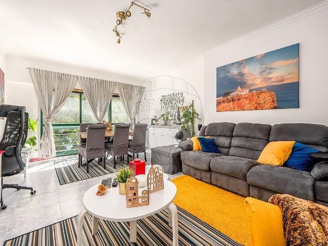 Apartamento venda em Massamá, Massamá e Monte Abraão