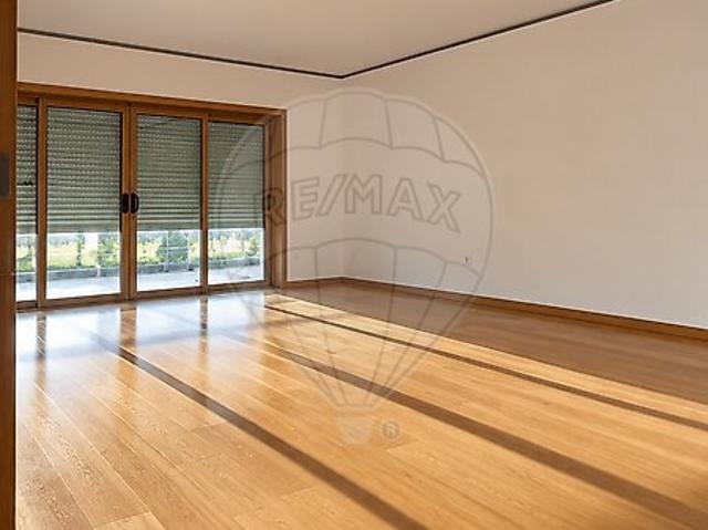Apartamento venda em Urbanização Serra das Brancas, Amadora
