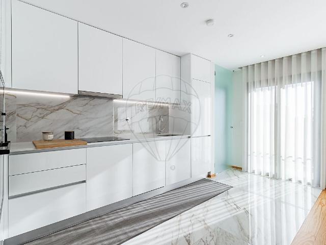 Apartamento venda em Nogueira da Regedoura, Santa Maria da Feira
