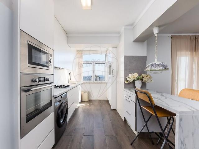 Apartamento venda em Odivelas, Lisboa