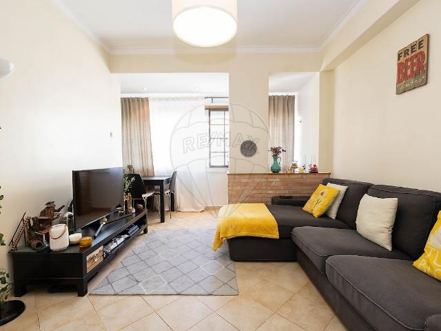 Apartamento venda em Amorosa, Odivelas