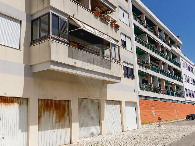 Apartamento venda em Quinta da Terrugem, Oeiras