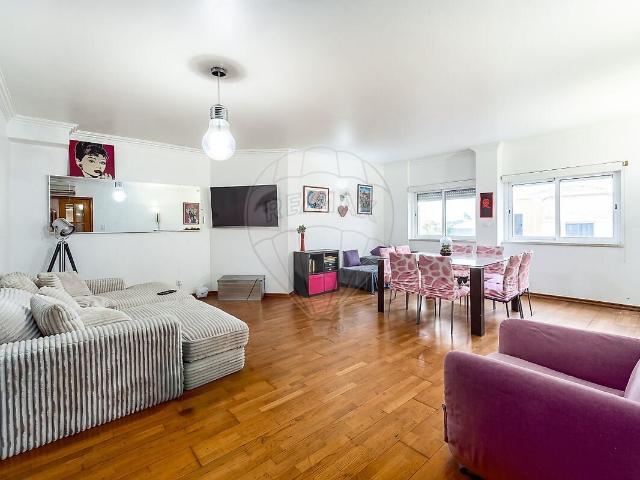 Apartamento venda em São João, Lisboa