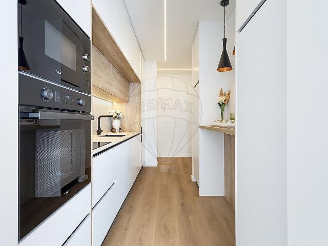 Apartamento venda em Casal das Bautas, Amadora