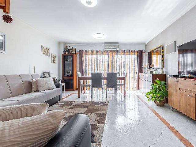 Apartamento venda em Casal da Carregueira, Belas